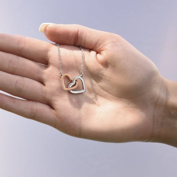 Interlocking_Hearts_Model_CorporateFence__Hand_Silver_-3-min-scaled (1)