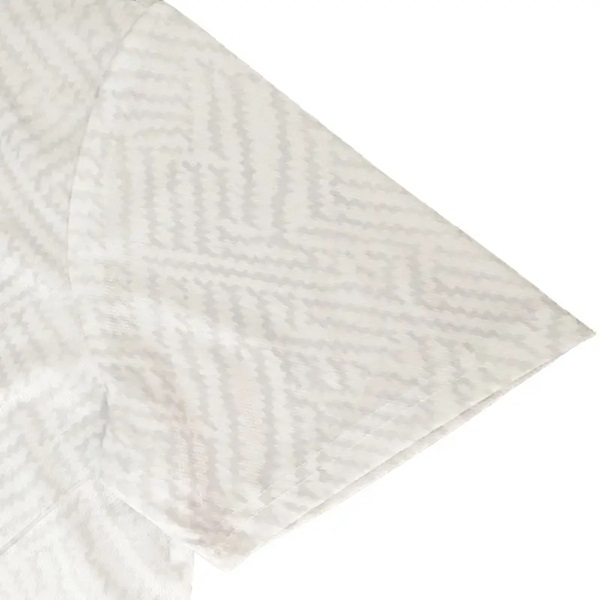 White (5)