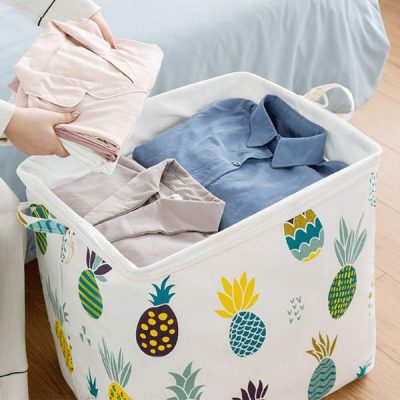 Foldable storage box